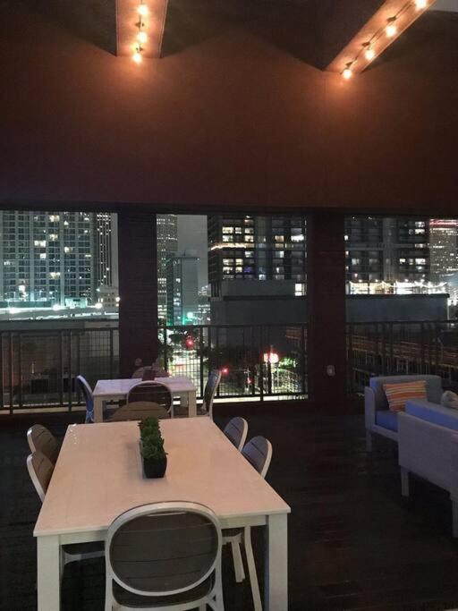 Luxury Apartment Close To Everything W Free Parking 5 Houston Exteriör bild